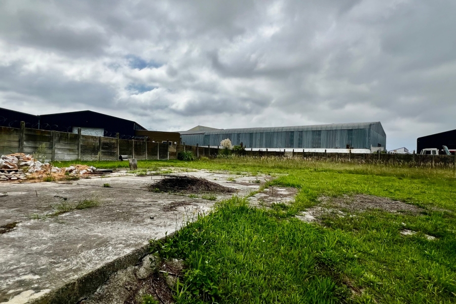 Commercial Property for Sale in Pacaltsdorp Western Cape